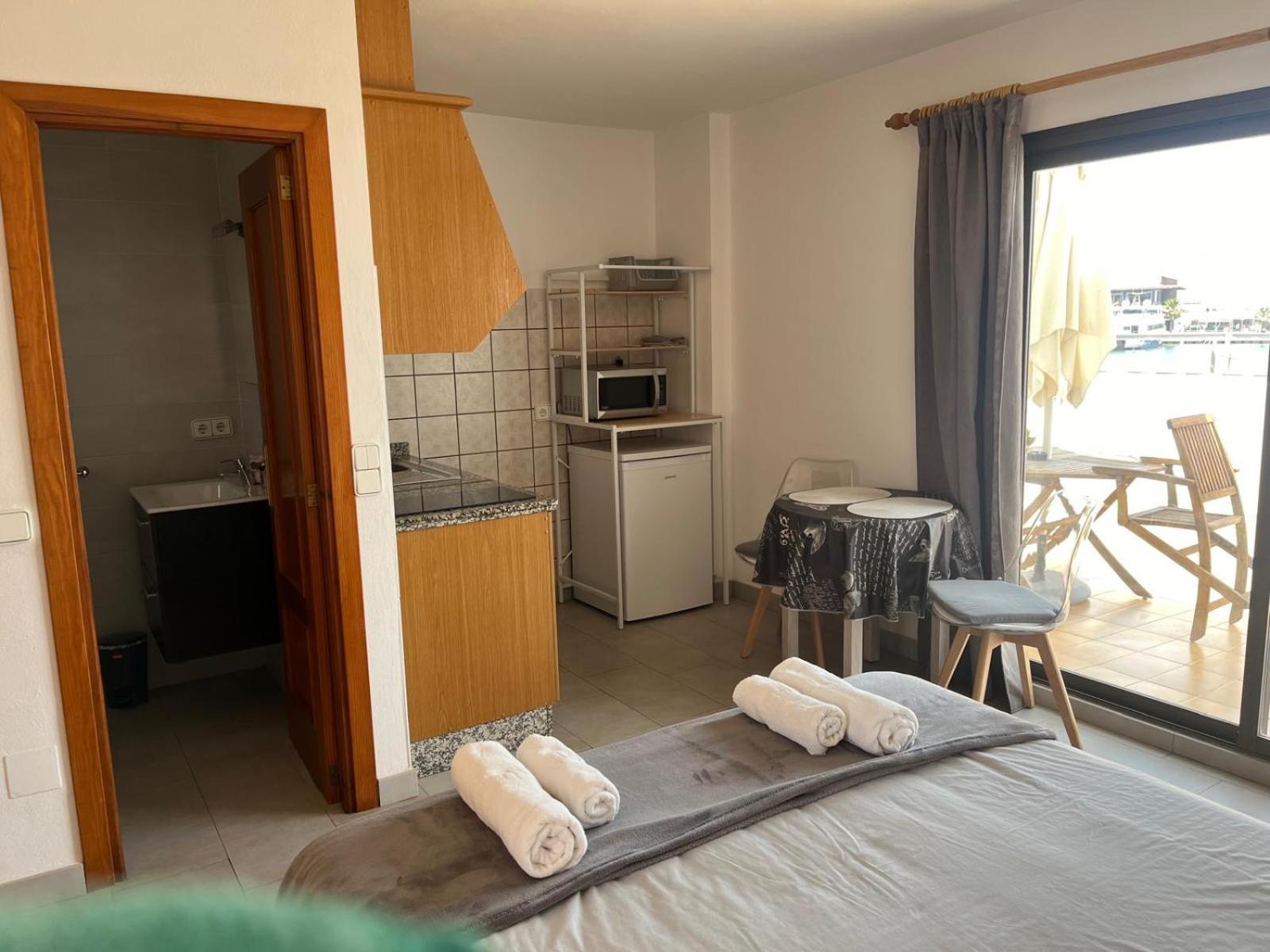 Apartamentos Mar I Vent Puerto De La Savina  Luaran gambar