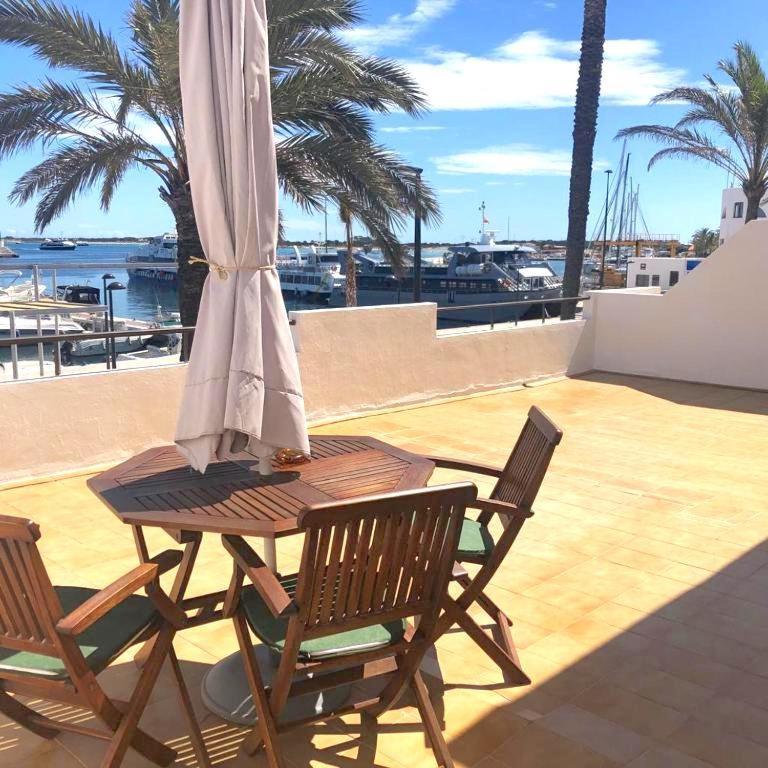 Apartamentos Mar I Vent Puerto De La Savina  Luaran gambar