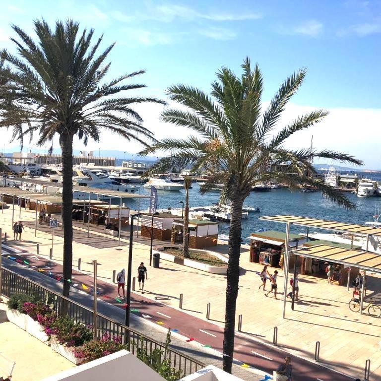 Apartamentos Mar I Vent Puerto De La Savina  Luaran gambar